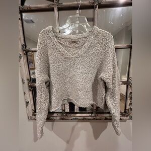 Urban Outfitters Textured Cream Cropped Sweater. Small. Preowned.